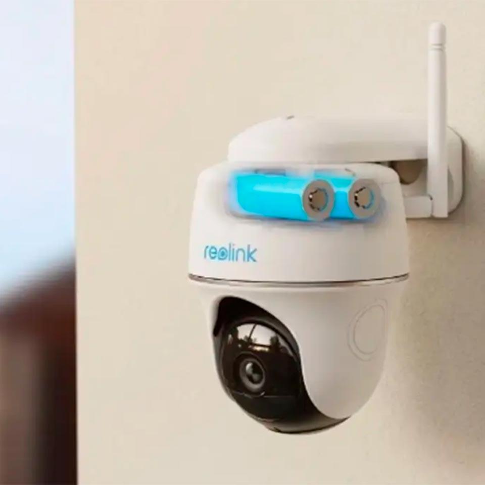 Cámara Wifi Argus Pt Lite 3mp Inalámbrica Reolink